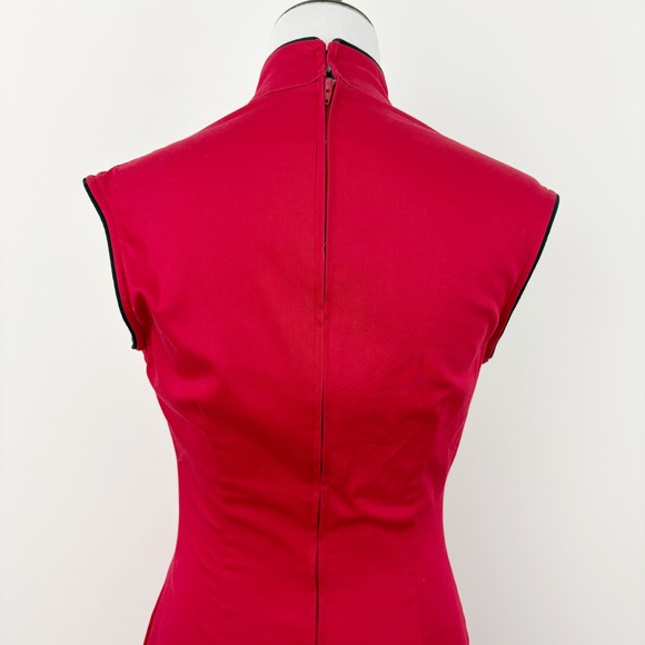 NWT Pinup Couture Red Asian-inspired Cheongsam Wiggle Dress Size M Frog Closures - Picture 6 of 14